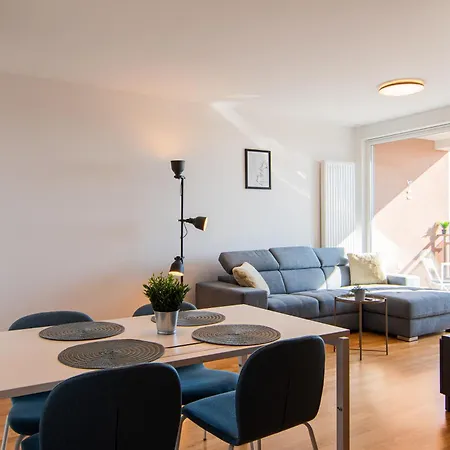 Flexible Selfcheckins 67 - Zagreb - Loggia - Brand New - Luxury - Garage Apartment Exterior photo