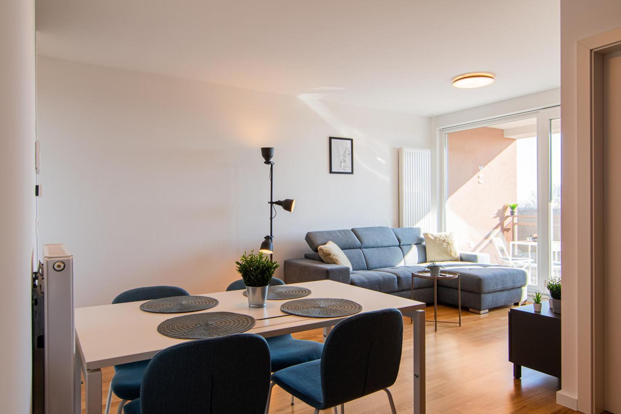 Apartment Flexible Selfcheckins 67 - - Loggia - Brand New - Luxury - Garage Zagreb