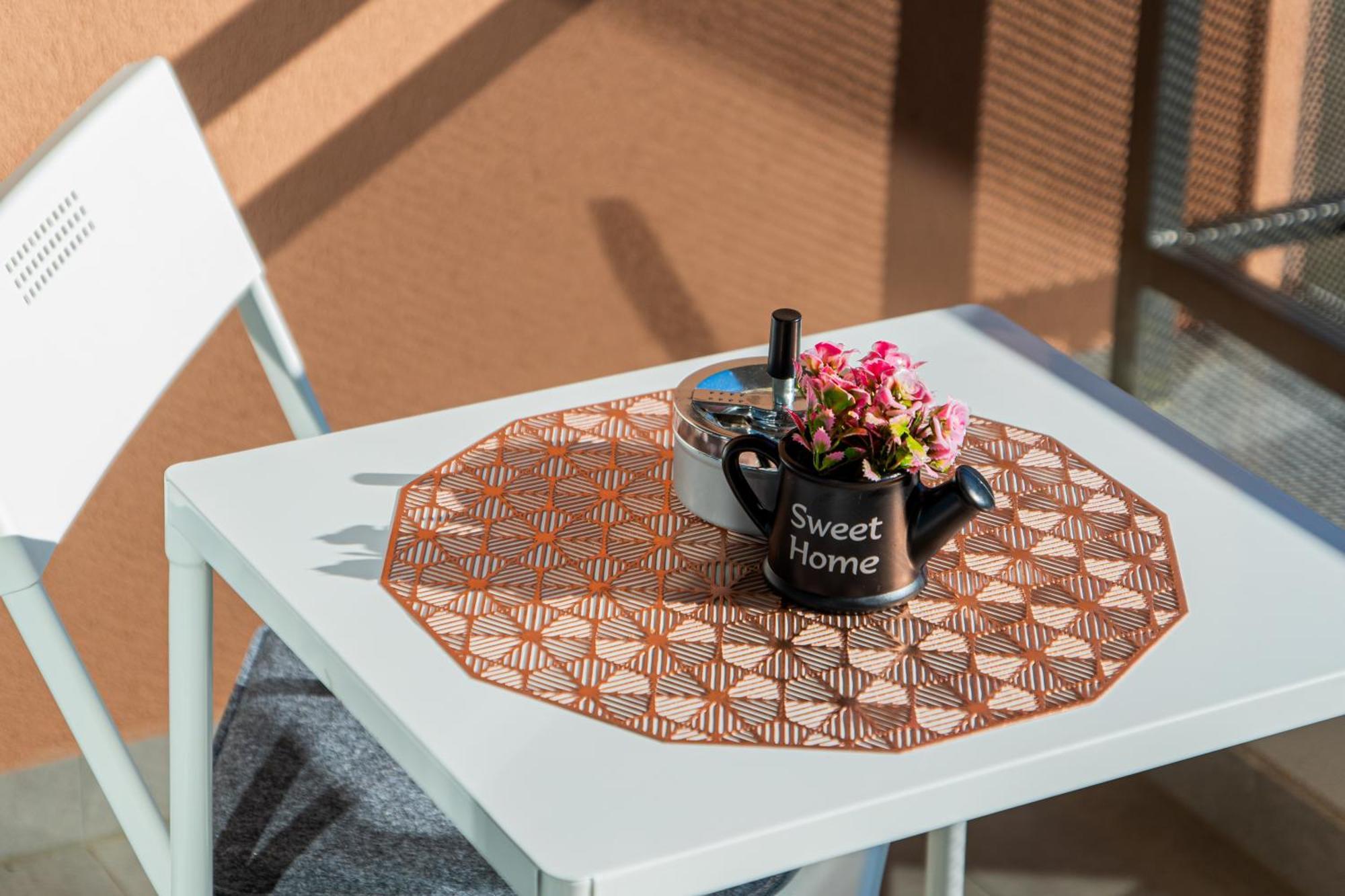 Flexible Selfcheckins 67 - - Loggia - Brand New - Luxury - Garage Apartment Zagreb